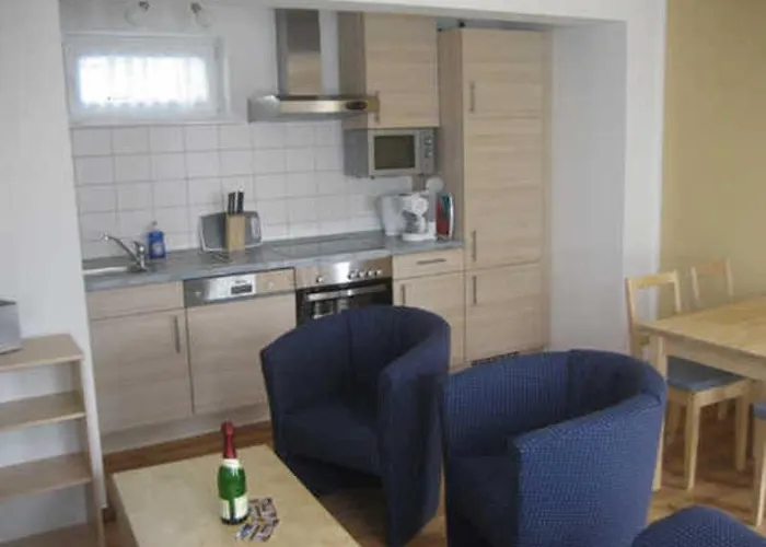 Waldrose Apartment *